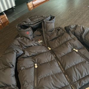 Perfect moment crop ski jacket designer